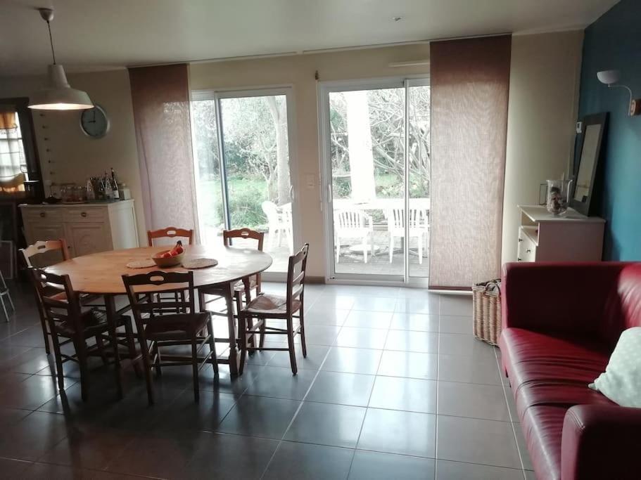 Maison familiale sur la CÔTE D’ÉMERAUDE Lancieux Exterior foto